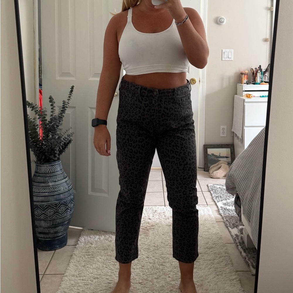 GAP Vintage Slim Sky High Pants - Gray Leopard Print